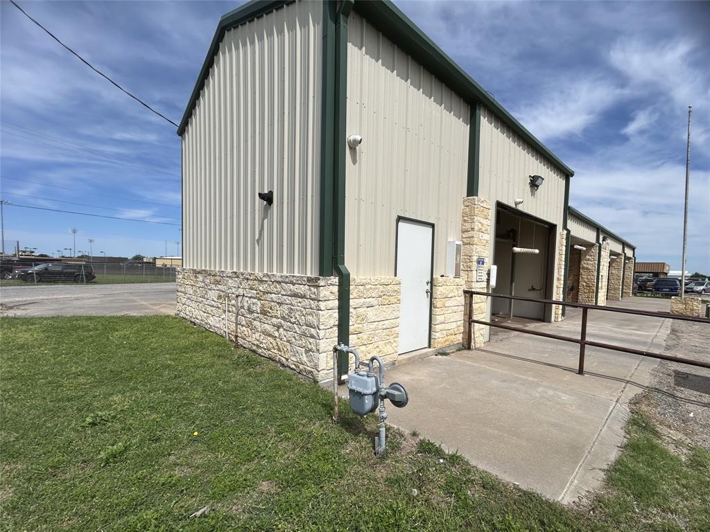 1859 Beasley Boulevard Property Photo 4