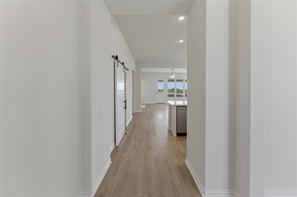 3516 Helena Street Property Photo 5