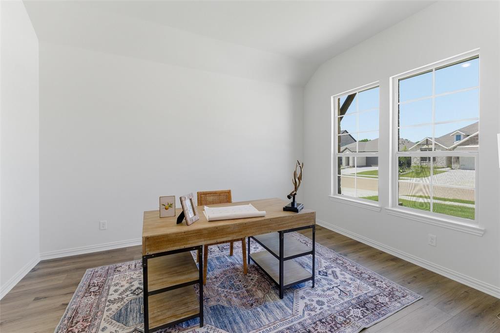 3512 Helena Street Property Photo 6