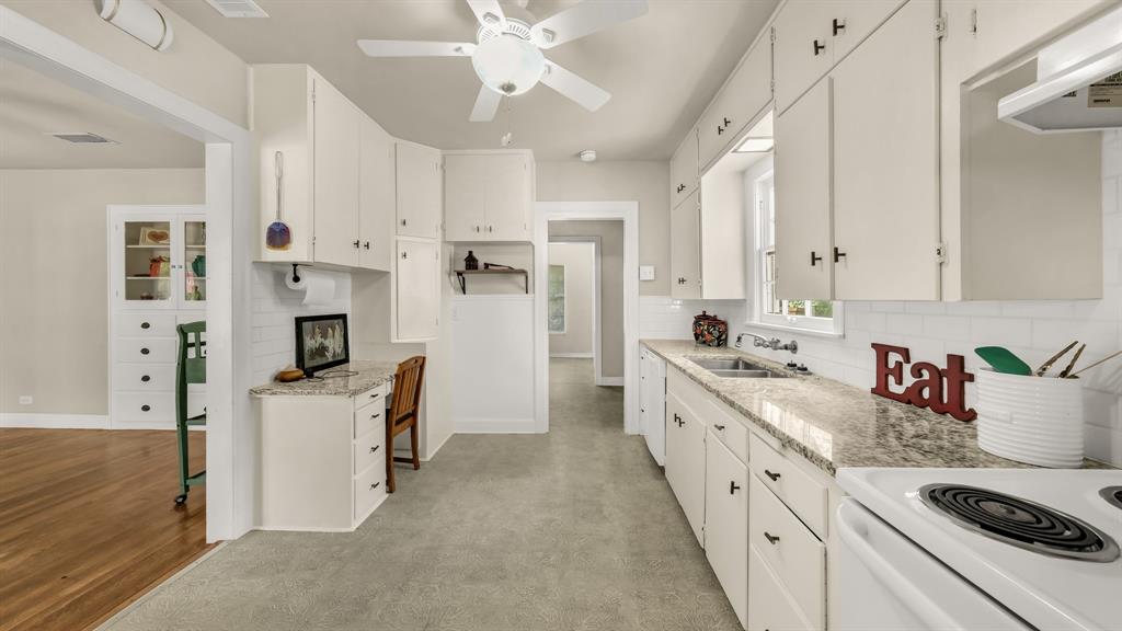 1715 N Oak Avenue Property Photo 4
