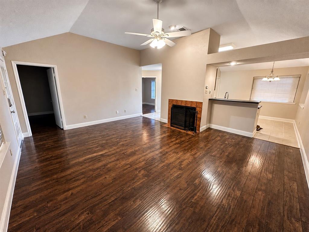 550 Lee Drive Property Photo 3