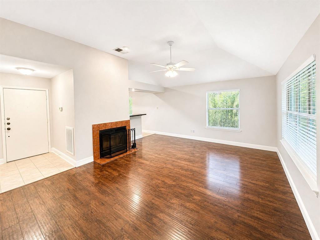 550 Lee Drive Property Photo 4