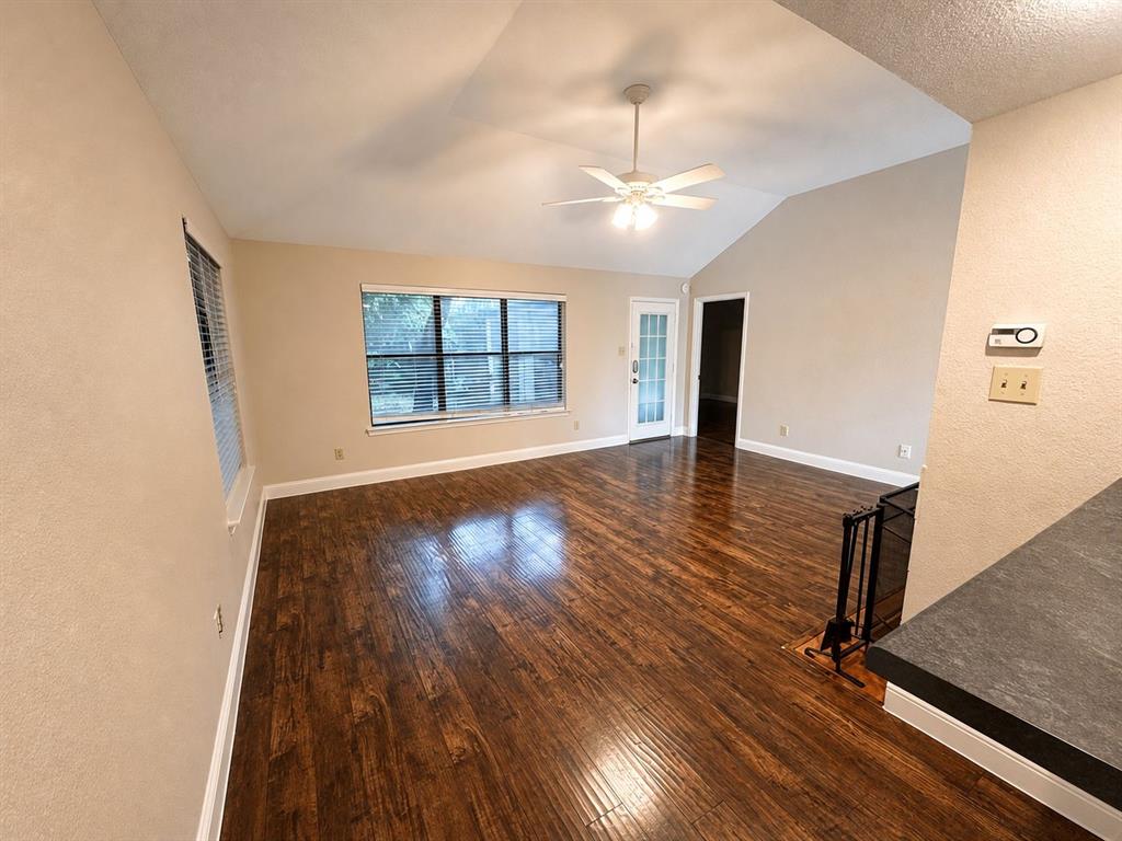 550 Lee Drive Property Photo 5