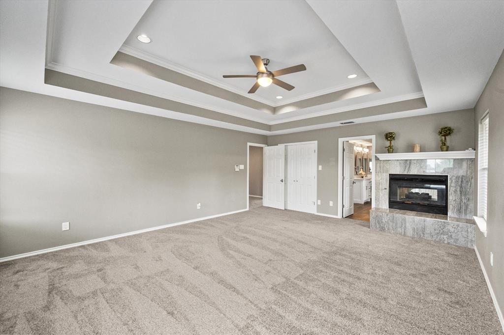 5401 Emerald Park Boulevard Property Photo 19