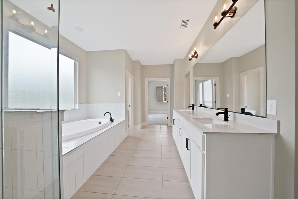2223 Providence Way Property Photo 32