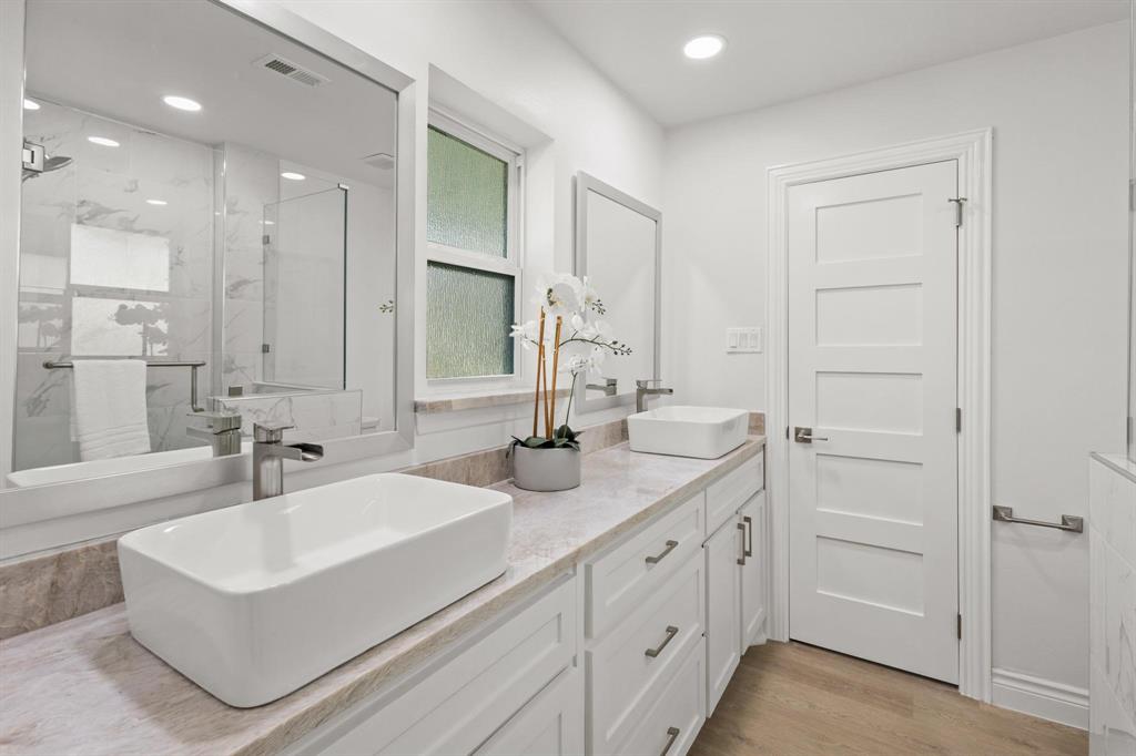 7938 Hillfawn Circle Property Photo 11
