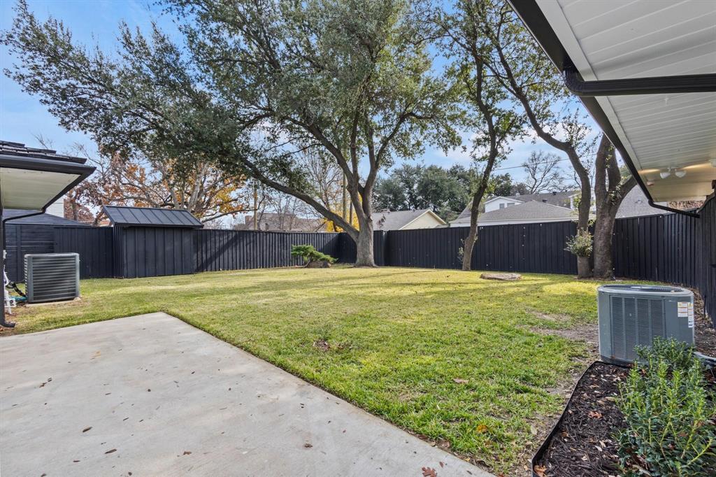 7938 Hillfawn Circle Property Photo 13