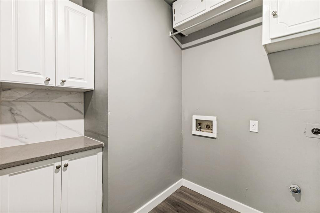 11336 Drummond Drive Property Photo 14