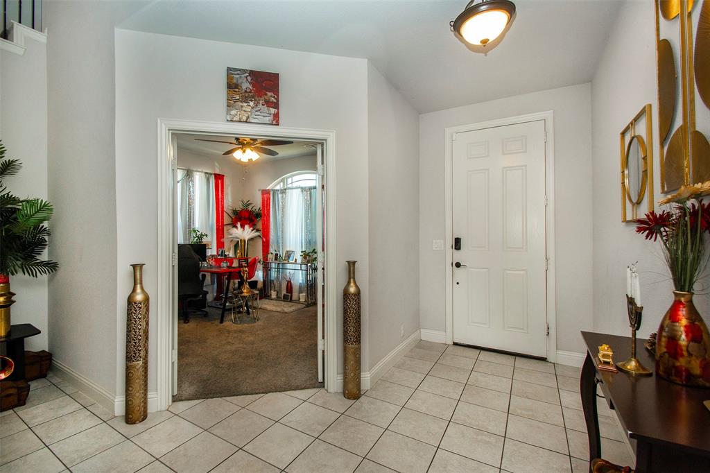 1097 Raptor Road Property Photo 7
