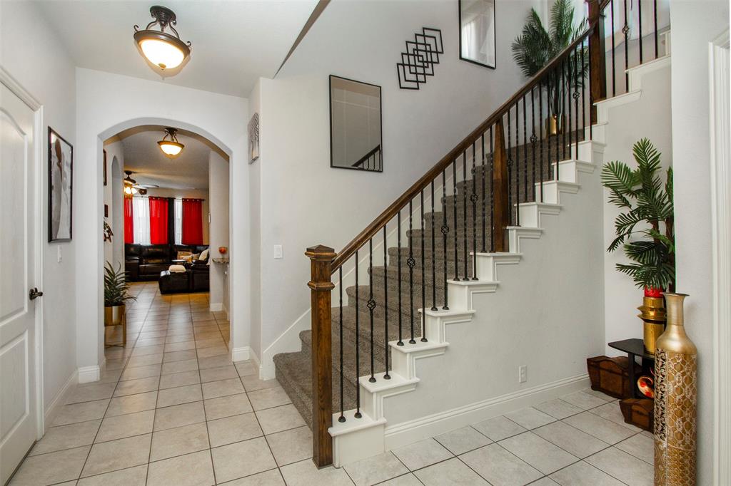 1097 Raptor Road Property Photo 8