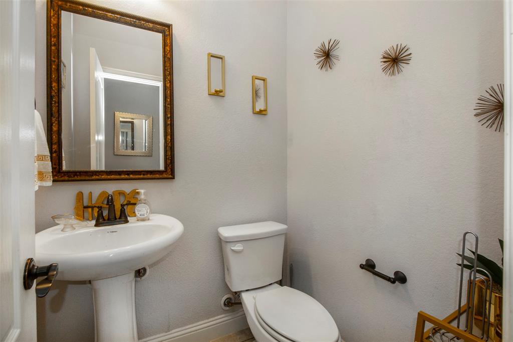 1097 Raptor Road Property Photo 13