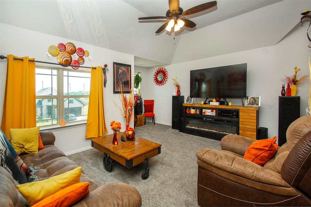 1097 Raptor Road Property Photo 17