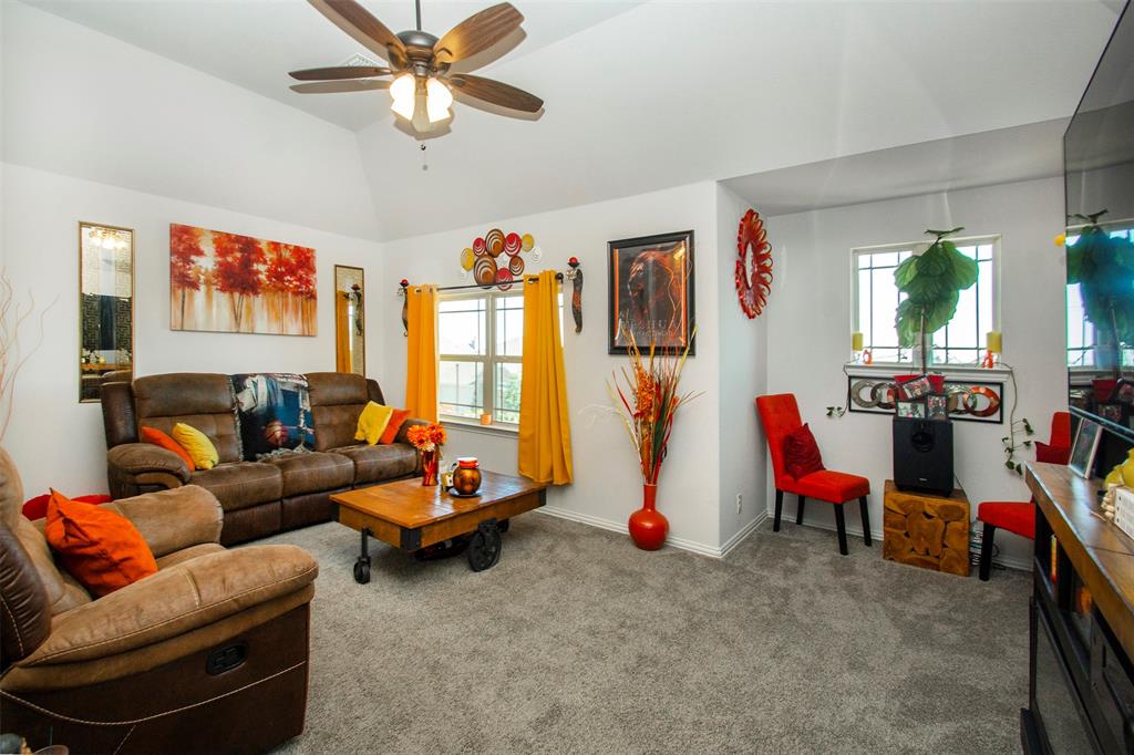 1097 Raptor Road Property Photo 19