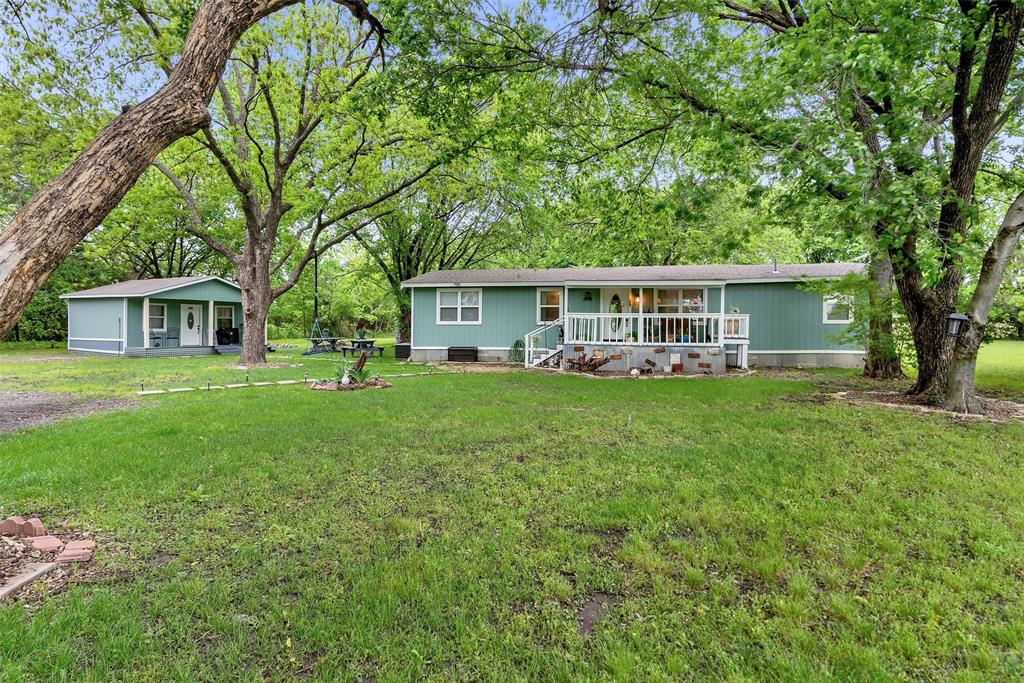 8546 County Road 500 Property Photo 2