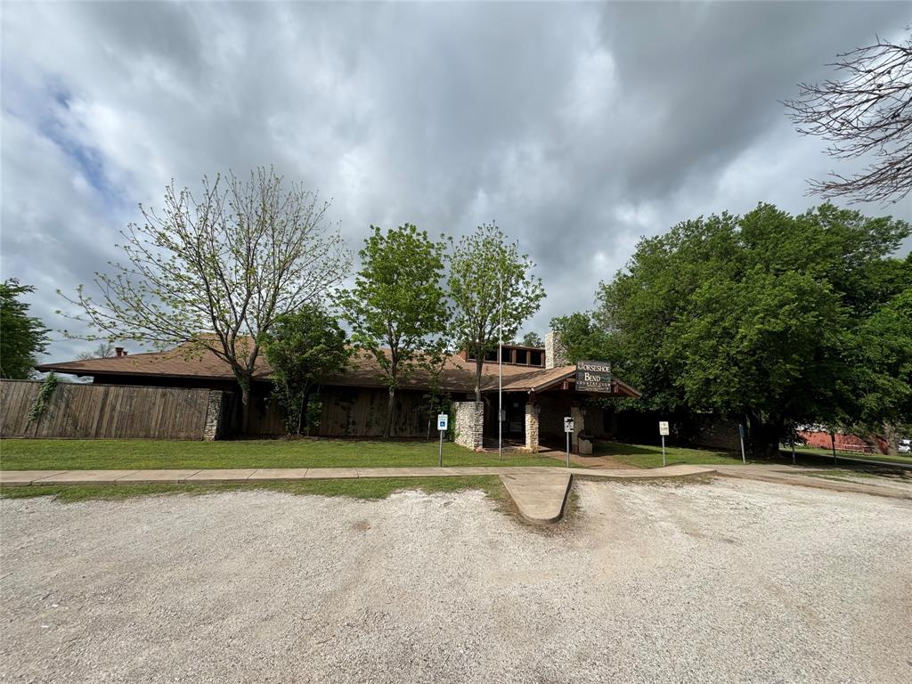 305 Lipan Property Photo 6
