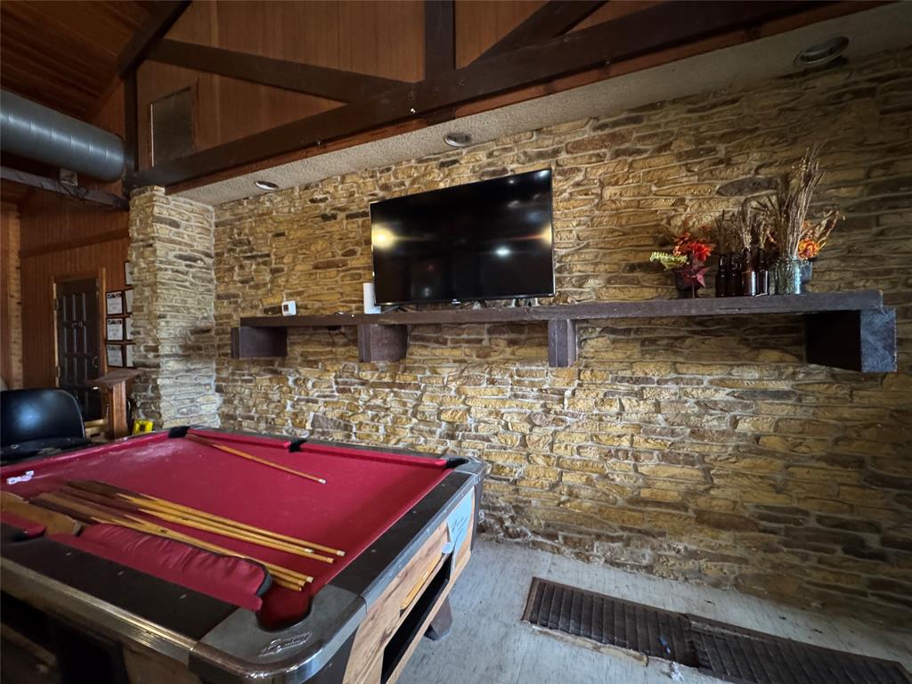 305 Lipan Property Photo 7