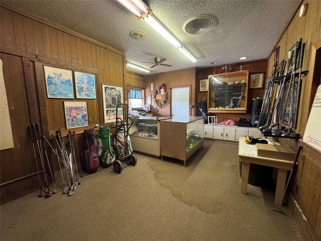305 Lipan Property Photo 22