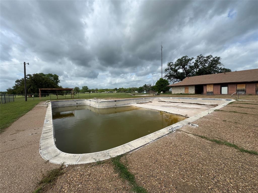 305 Lipan Property Photo 27