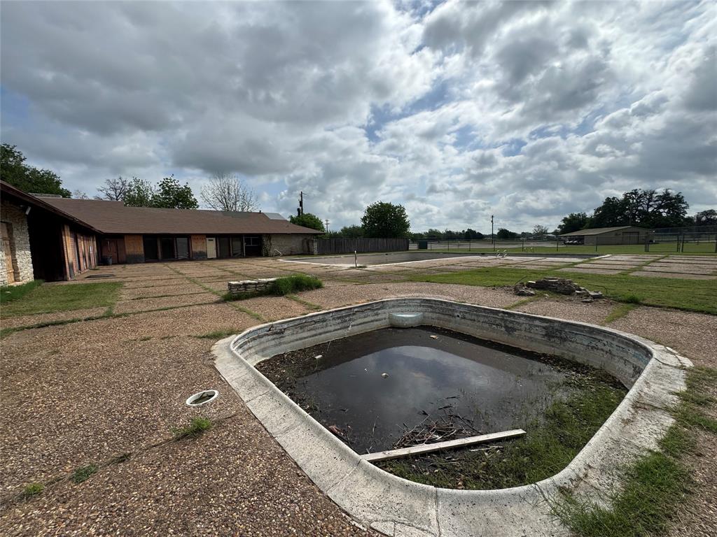 305 Lipan Property Photo 31