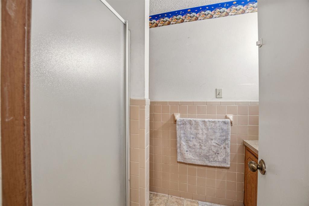200 E Plum Avenue Property Photo 16