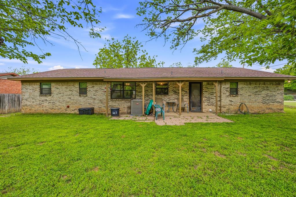 200 E Plum Avenue Property Photo 17