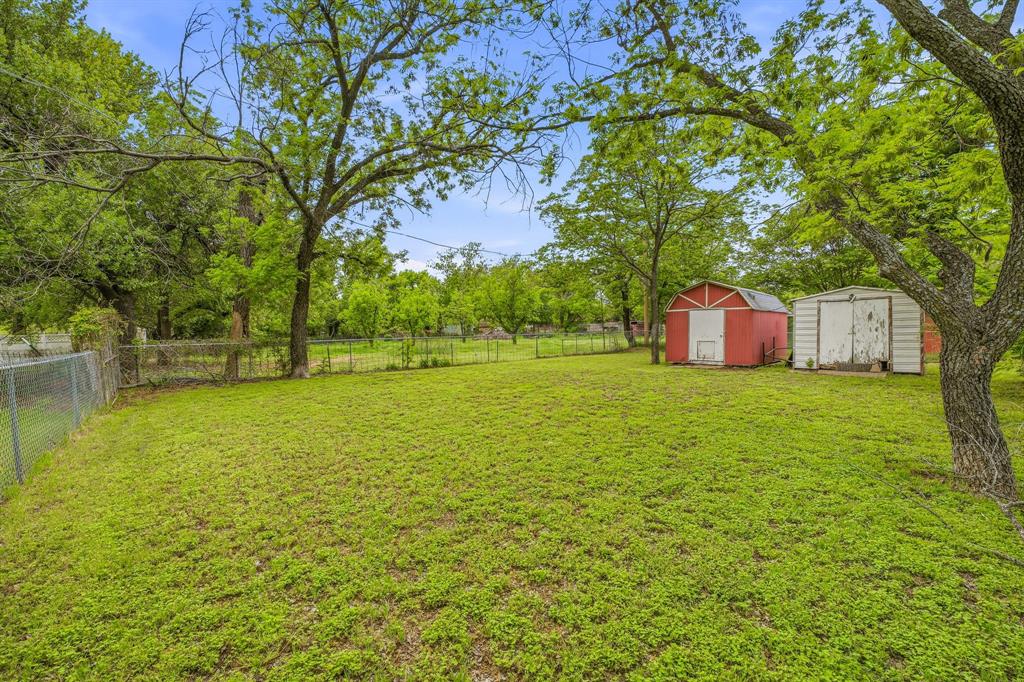 200 E Plum Avenue Property Photo 22