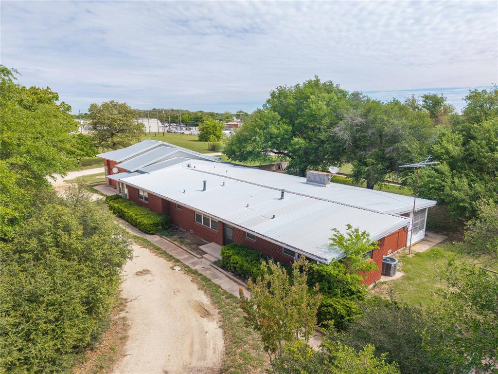 1025 S Us Highway 281 Property Photo 7