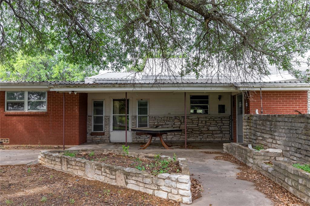 1025 S Us Highway 281 Property Photo 31