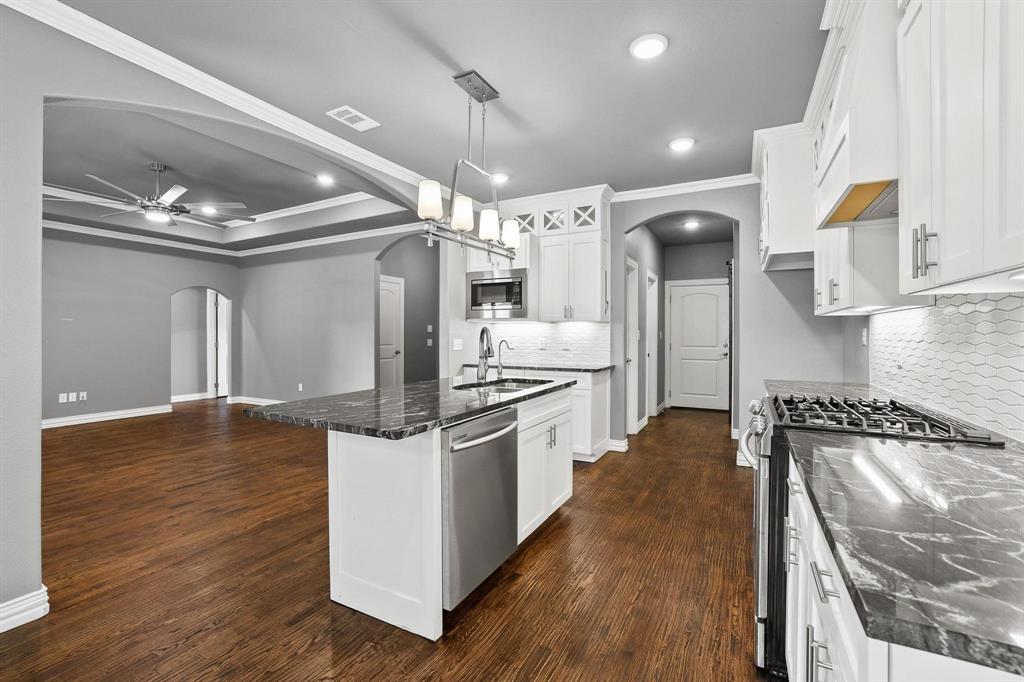 3832 Fawn Meadow Trail Property Photo 15
