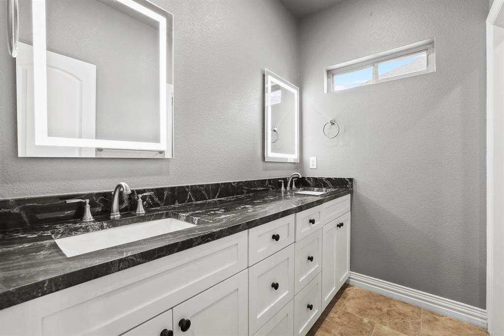 3832 Fawn Meadow Trail Property Photo 34
