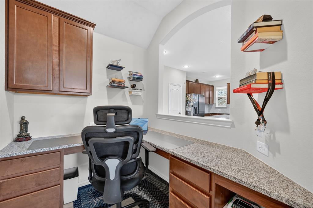 11320 Twisting Peak Road Property Photo 6