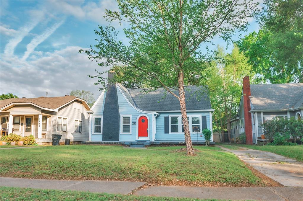 3467 Beverly Property Photo 2