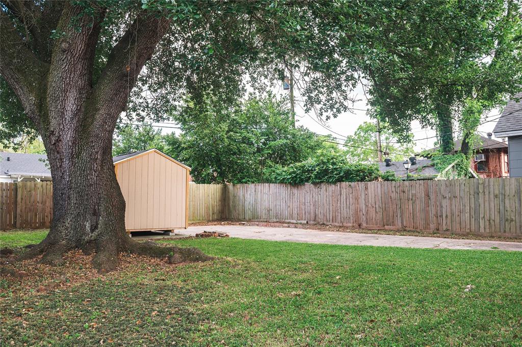 3467 Beverly Property Photo 14