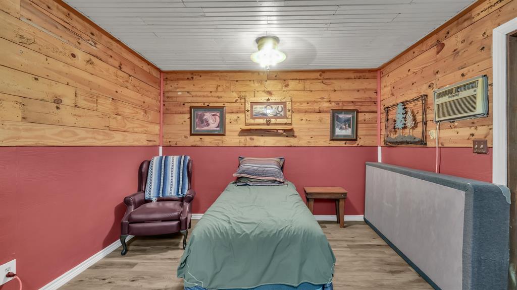 303 Private Road 3365 Property Photo 9