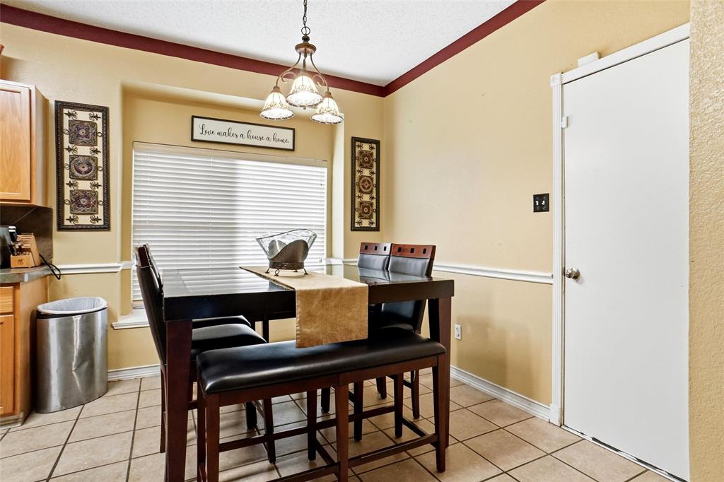 2509 Johnson Drive Property Photo 6