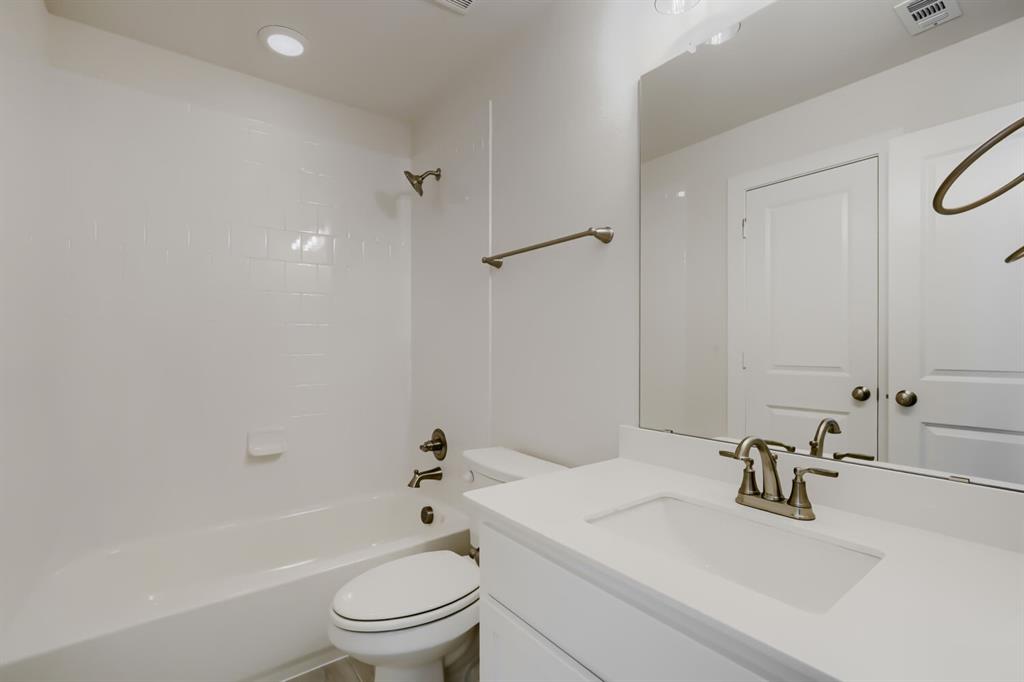 828 Stone Grove Road Property Photo 22