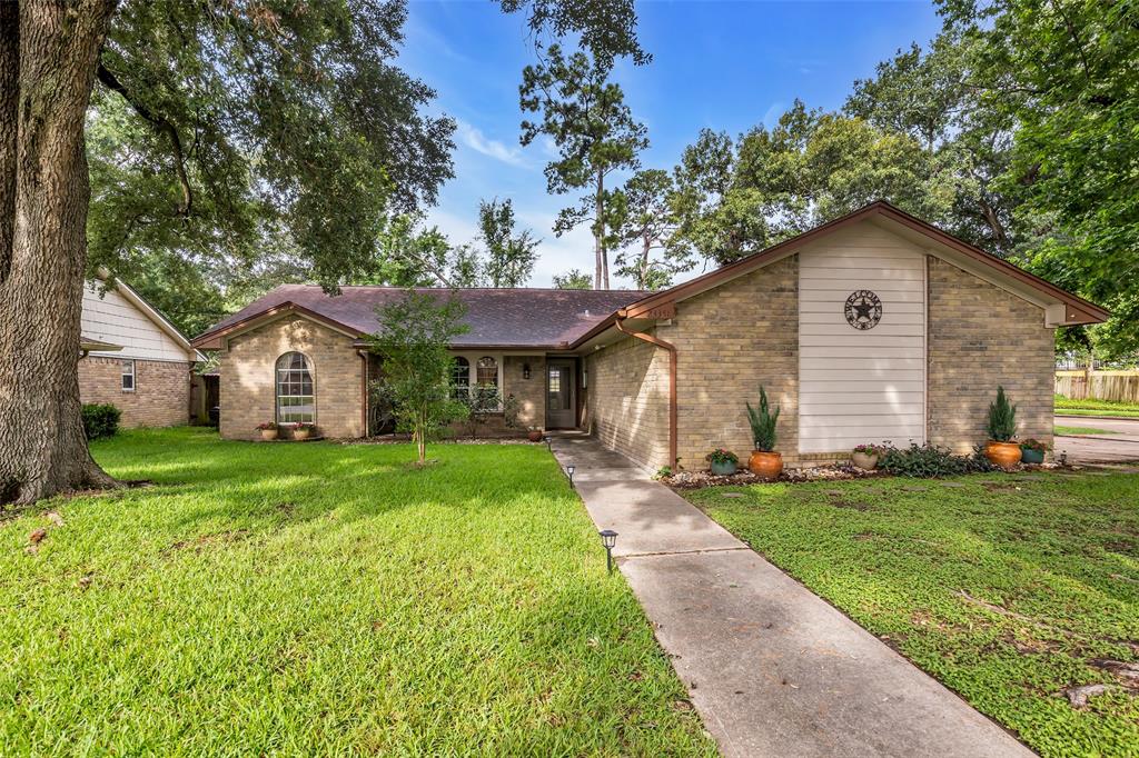23351 Earlmist Drive Property Photo 1
