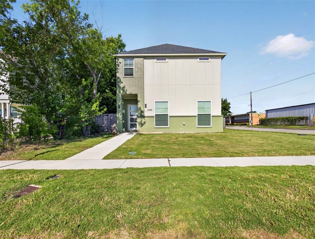 2945 Gordon Avenue Property Photo 1
