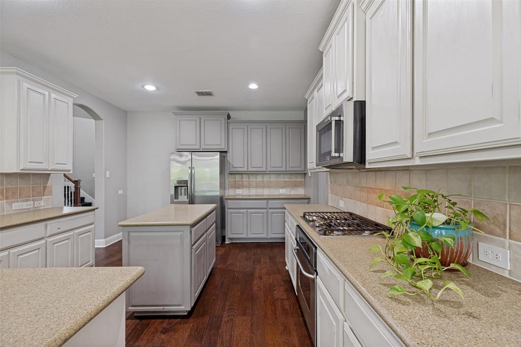 1000 Chapala Court Property Photo 15