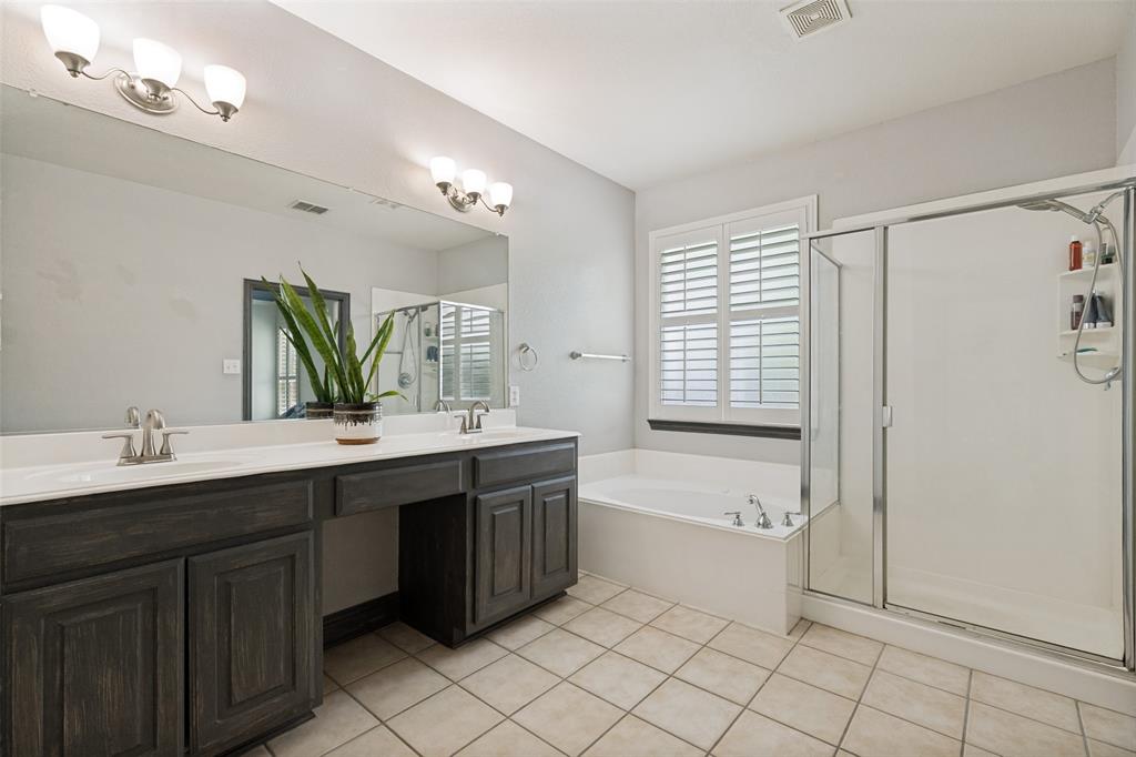 1000 Chapala Court Property Photo 17