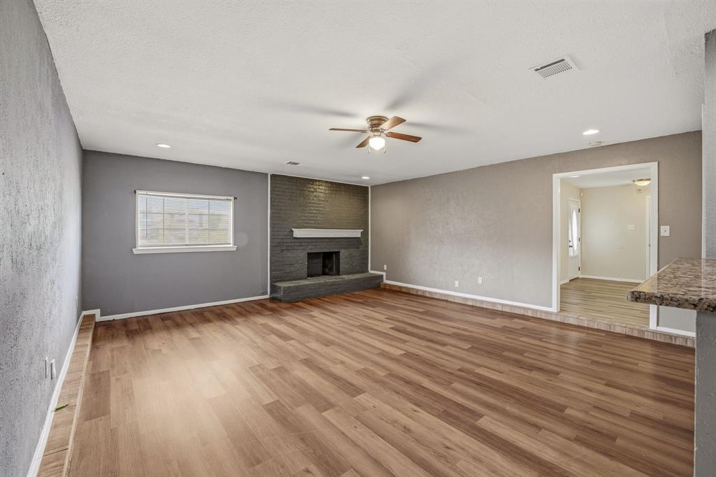 1602 Marie Terrace Property Photo 8