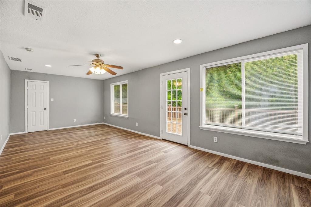 1602 Marie Terrace Property Photo 16