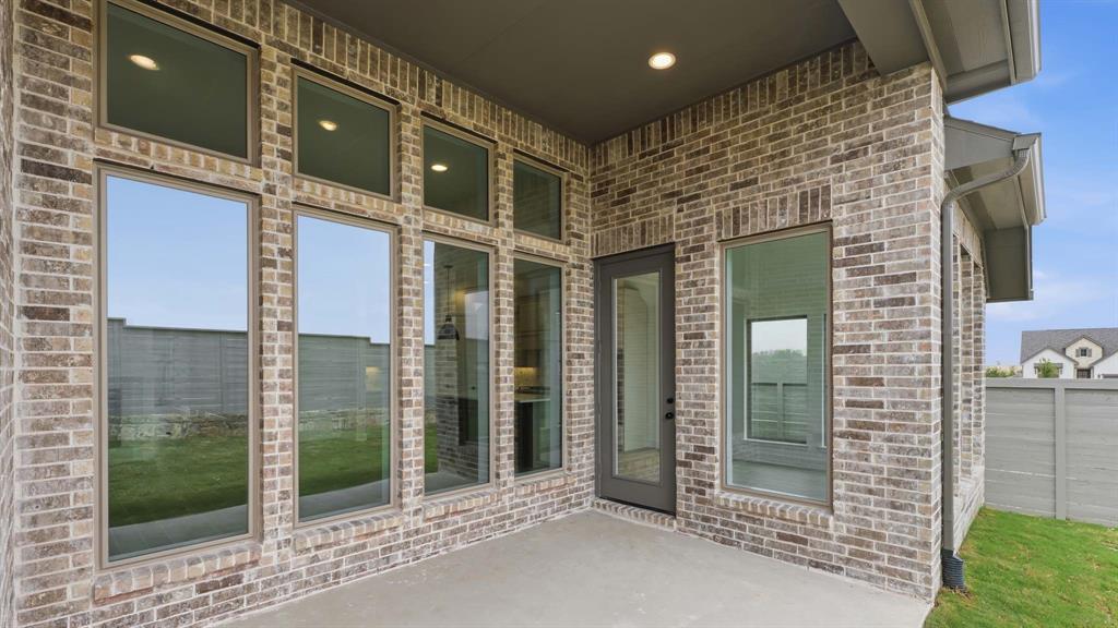 2212 Junction Drive Property Photo 16