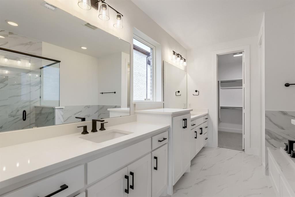 3324 Maidenhair Lane Property Photo 15