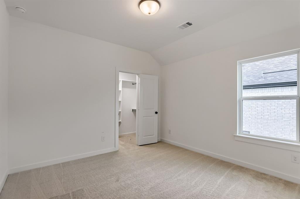 3324 Maidenhair Lane Property Photo 18