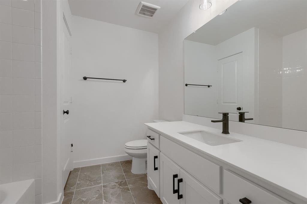3324 Maidenhair Lane Property Photo 22
