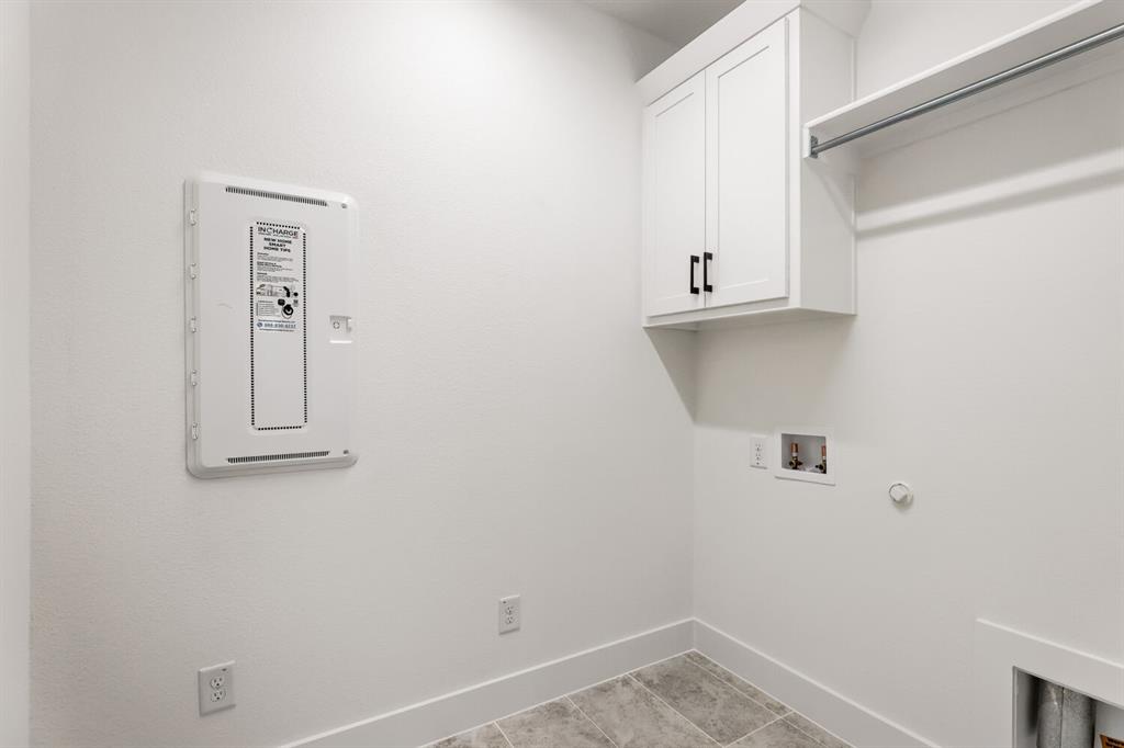 3324 Maidenhair Lane Property Photo 23
