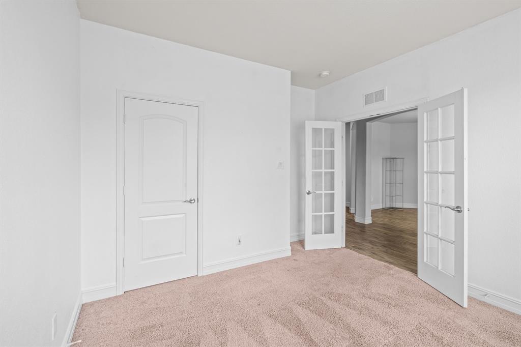 1929 Brahorn Lane Property Photo 6