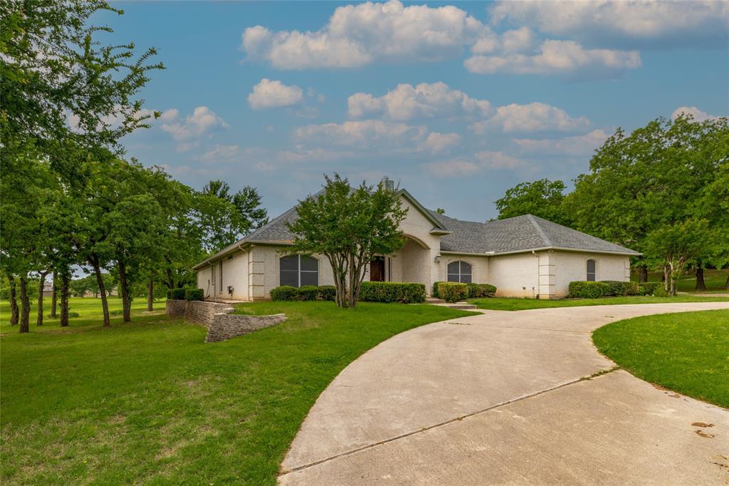603 Runaway Bay Drive Property Photo 3