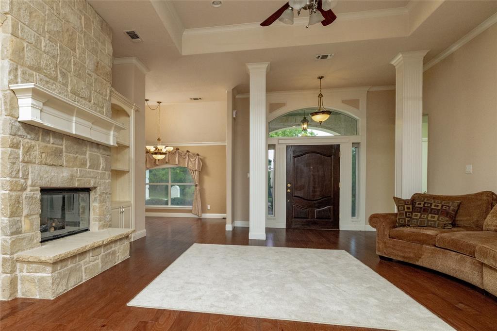 603 Runaway Bay Drive Property Photo 8